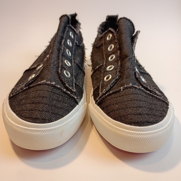 Corkys Shoes - Corkys Babalu Womens Black Denim Frayed Slip On Sneakers Pink Sole Size 7